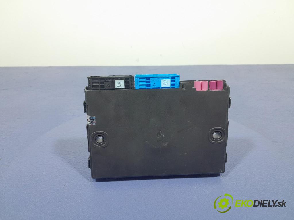 Audi Q7 2018 řídící jednotka Brána 8W5907468F