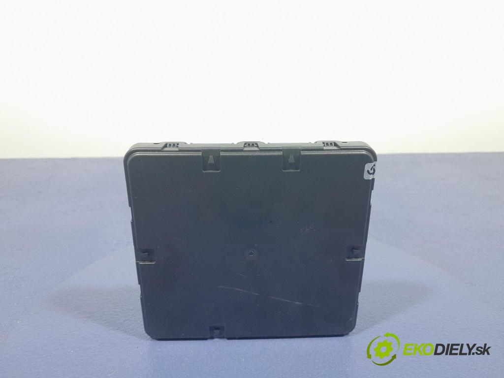 Audi Q7 2018 řídící jednotka Komfortu 8W0907064ED