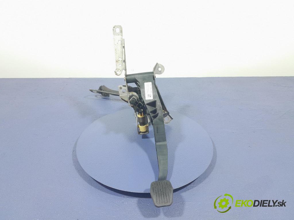 Ford Kuga 0 pedále 3M51-7B633-KD