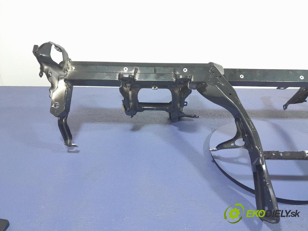 Audi Q7 2018 kokpit,přistrojova deska 4M1857017