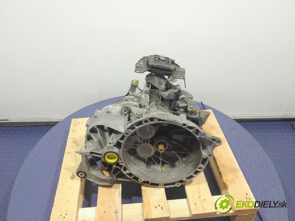 Ford Kuga 0 převodovka Ozubené kola: Manualna AV4R-7002-AA