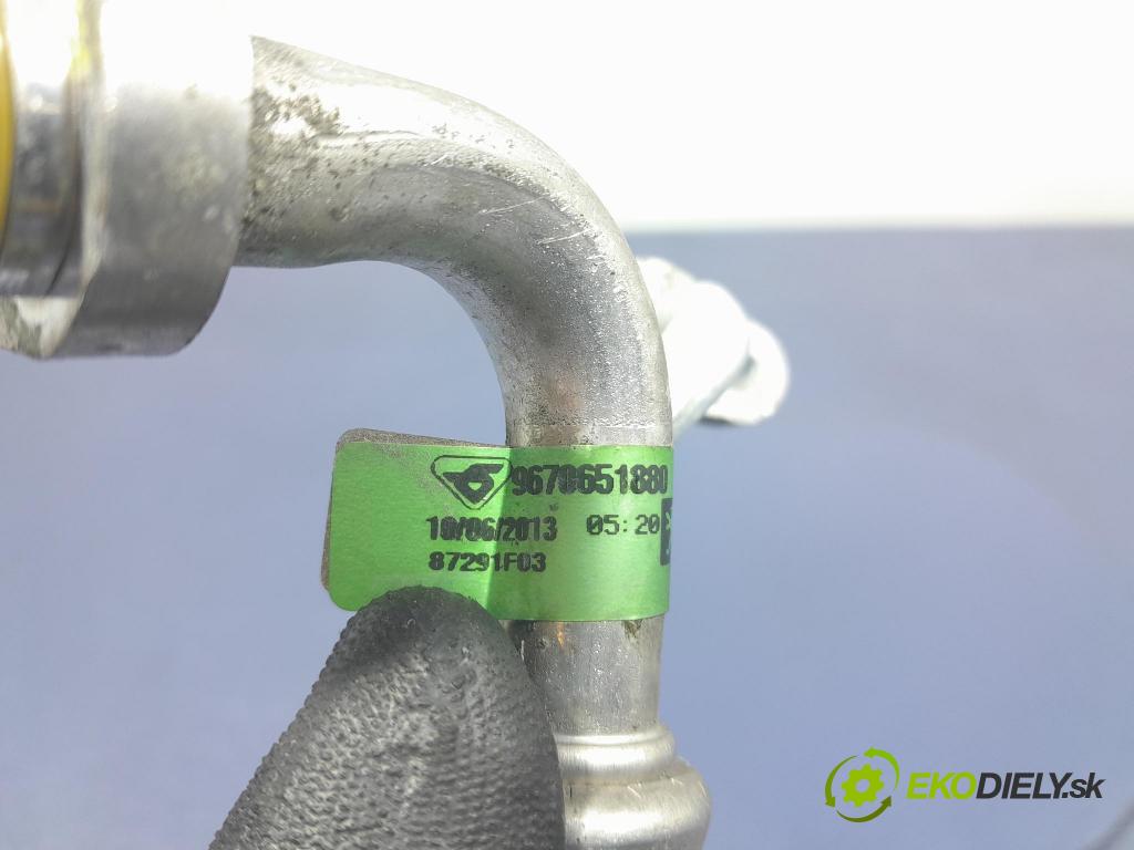 Peugeot 3008 2013 trubka Klimatizace: 9670651880