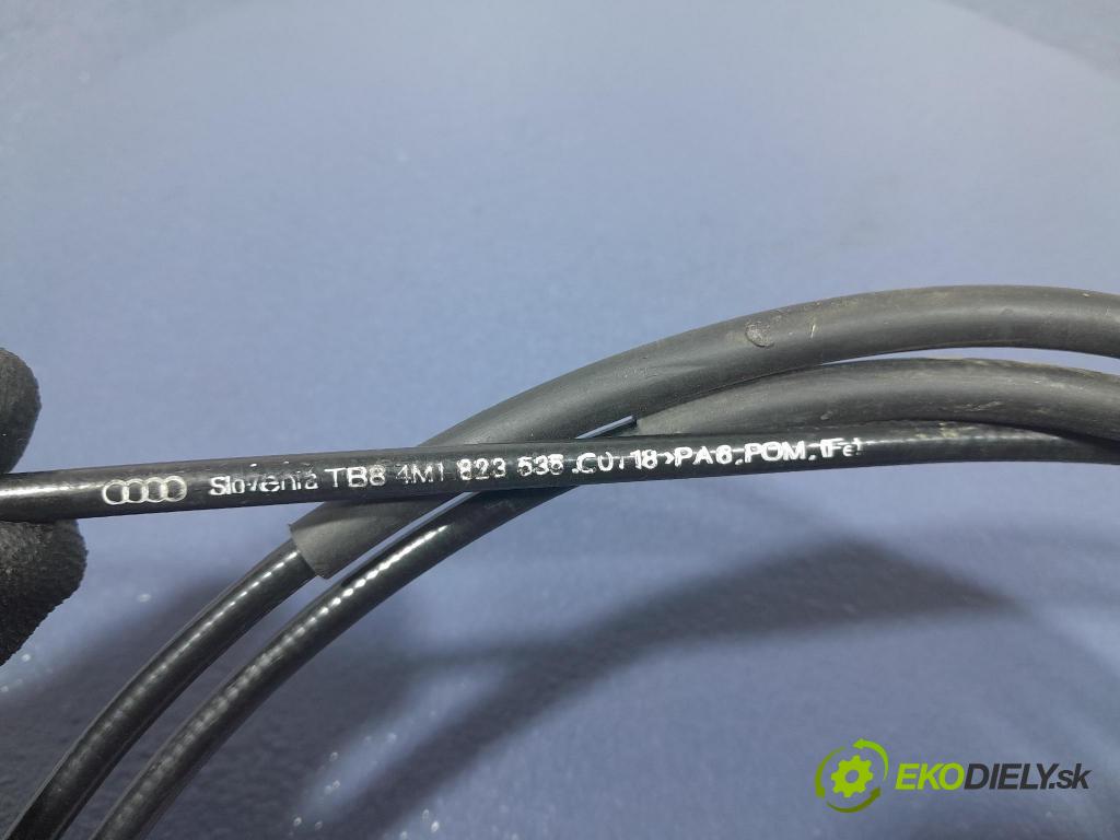 Audi Q7 2018 Odkazy 4M1823535C