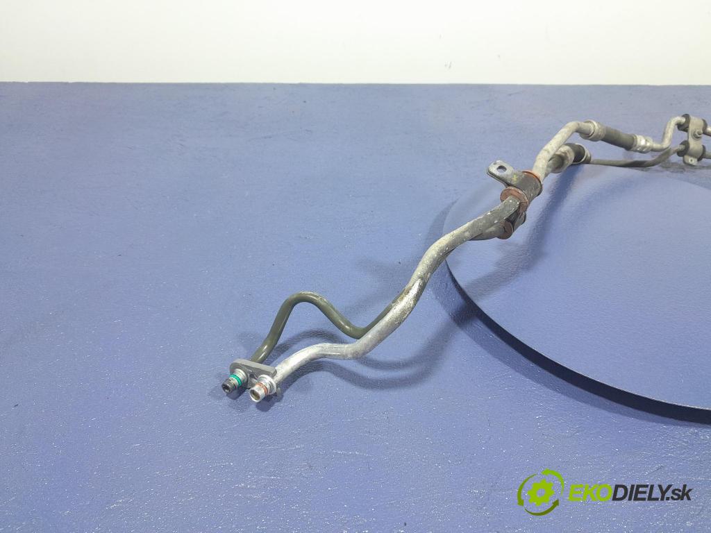 Peugeot 3008 2013 trubka Asistence: 9675306580