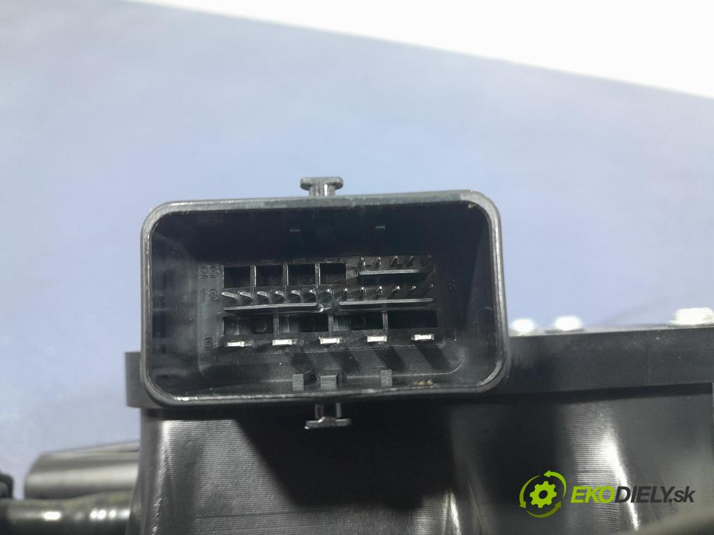 Peugeot 3008 2013 kulisa Brzda: Manuál 9673094880