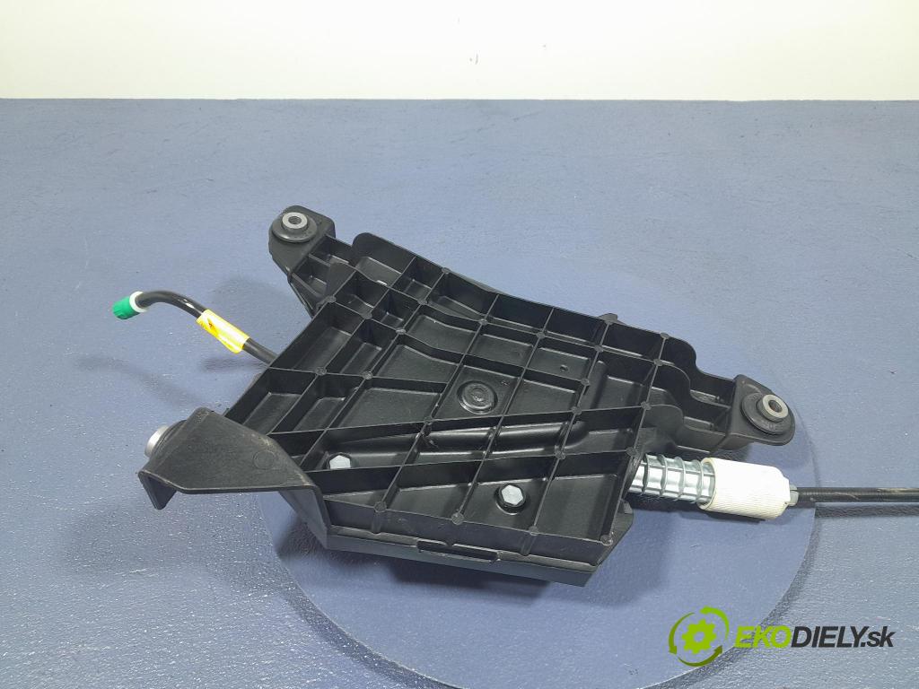 Peugeot 3008 2013 kulisa Brzda: Manuál 9673094880