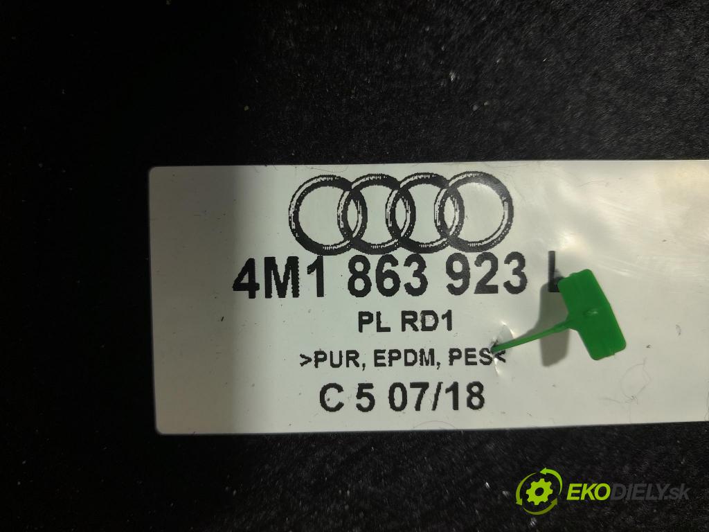 Audi Q7 2018 zvuková izolace 4M1863923L