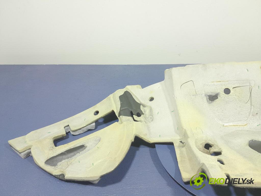 Audi Q7 2018 zvuková izolace 4M0863813B