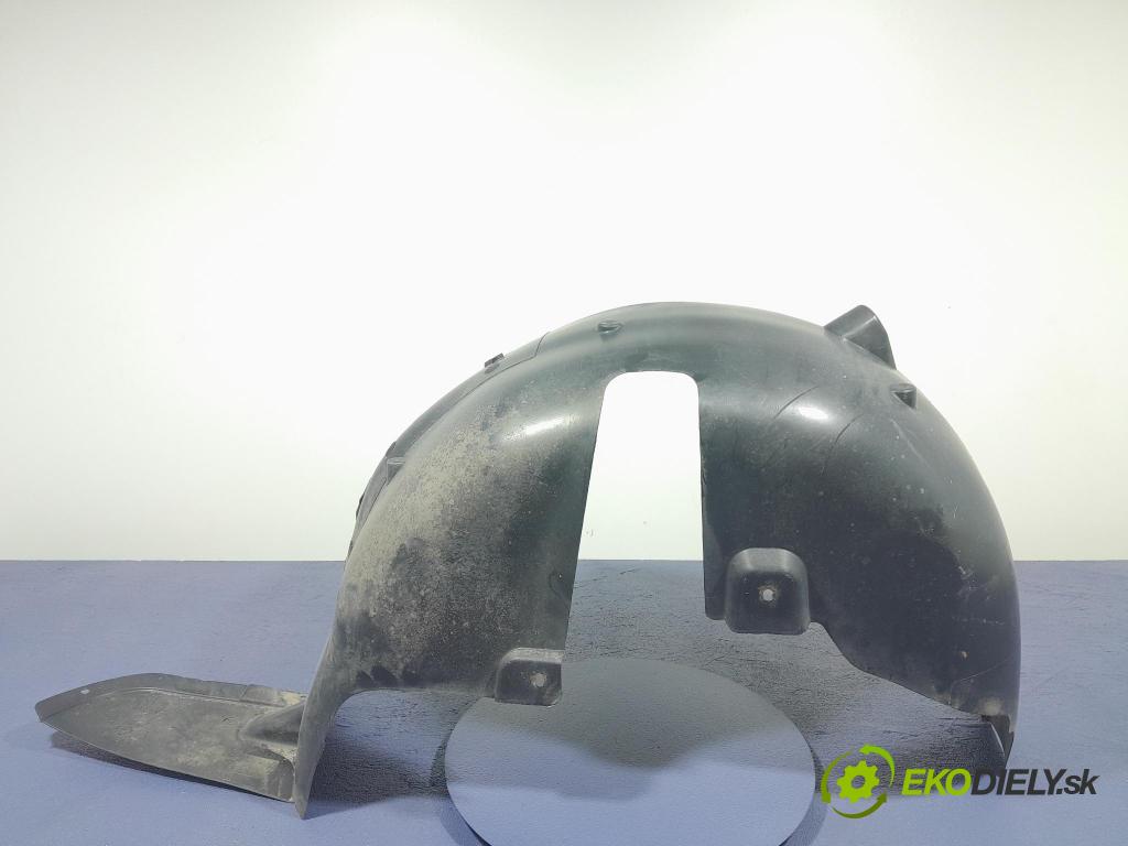 Peugeot 3008 2013 blatník: plastický: Zad: 9684637780