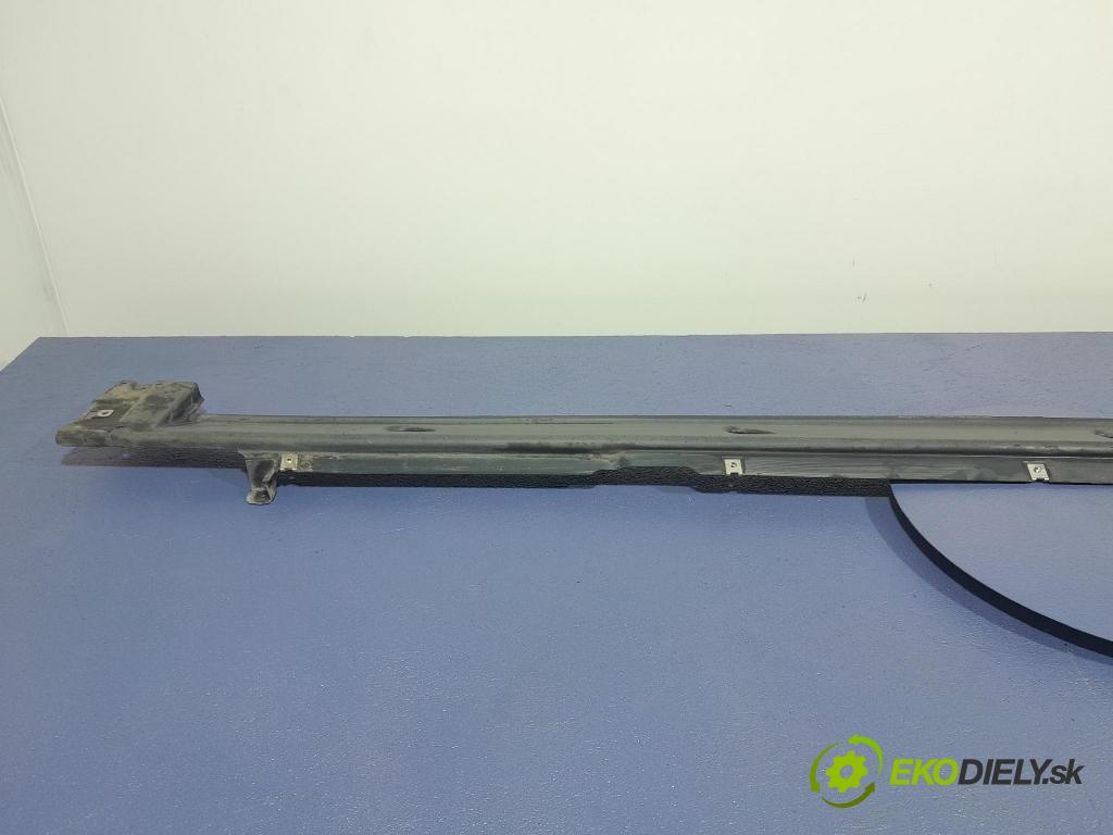 Audi Q7 2018 lišta Práh: 4M0825211H