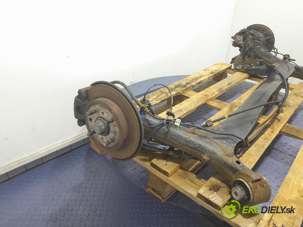 Honda Jazz 2012 výztuha Pozastavenia: Zad: