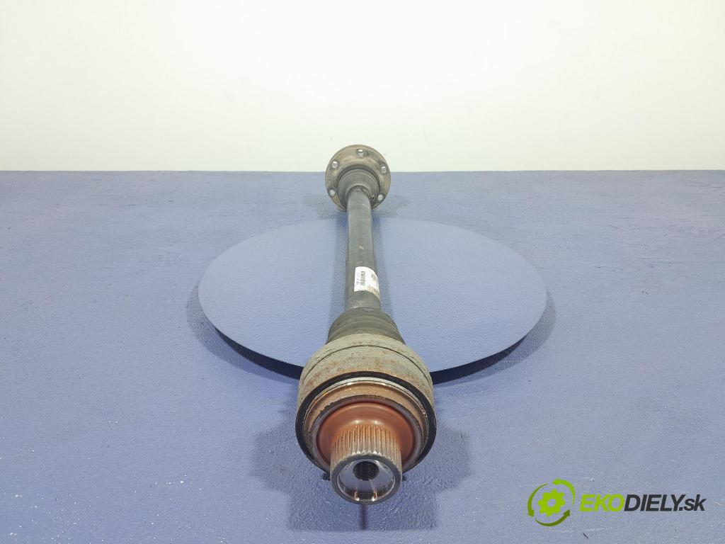 Audi Q7 2018 poloos levá Zad: 4M0501203D