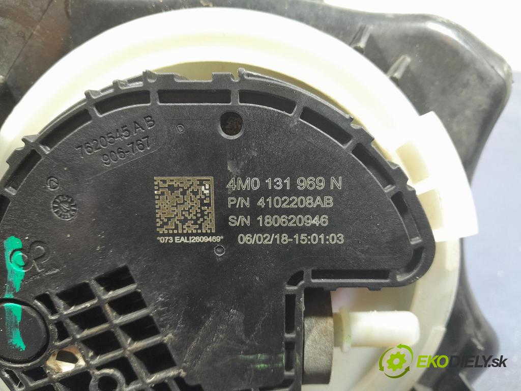 Audi Q7 2018 Nádrž: AdBlue 4M0131878