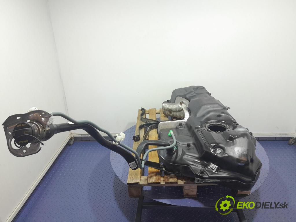 Audi Q7 2018 Nádrž: Paliva: 4M0201021EC