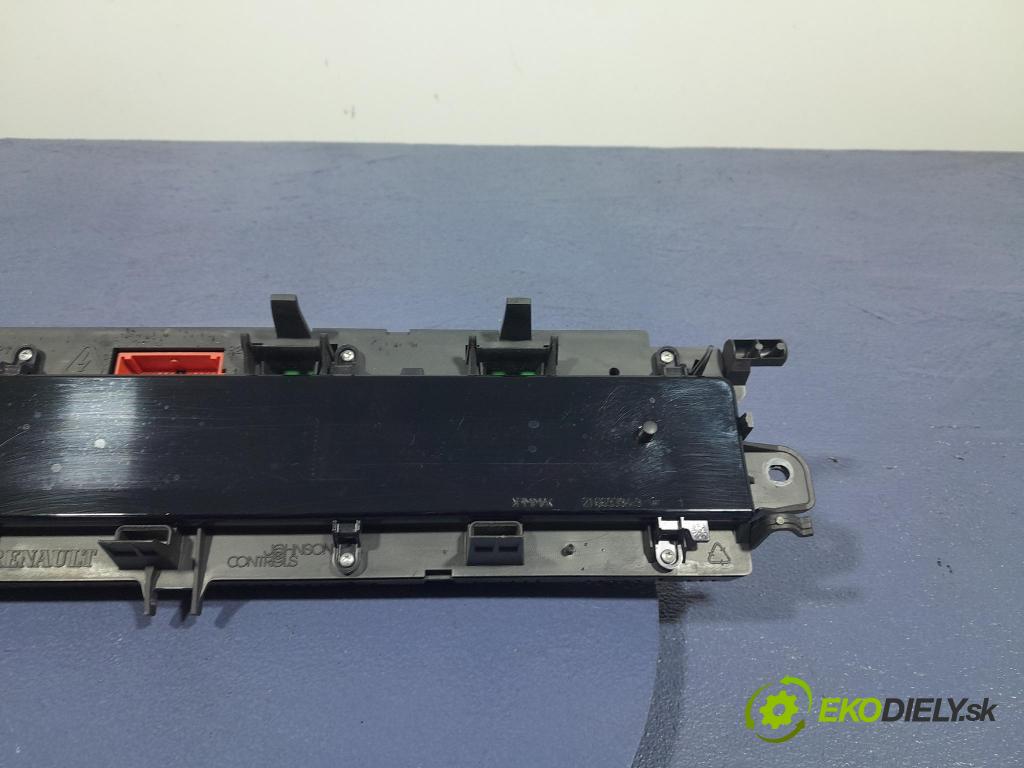 Renault Megane scenic 2006 Přístrojová deska 8200461294