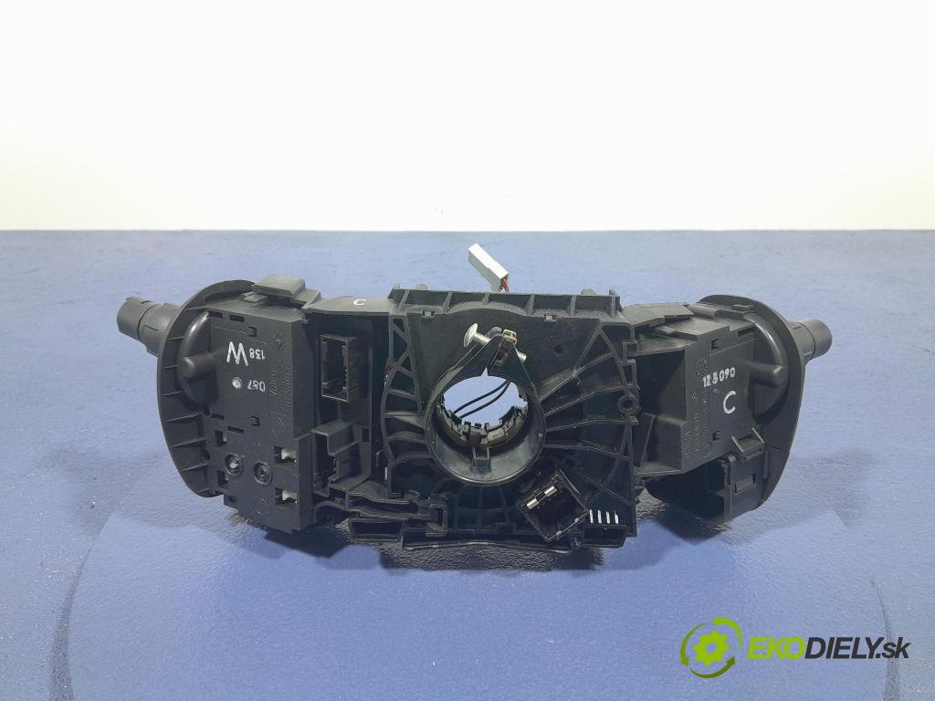 Renault Megane scenic 2006 prepínač Komplex: 8200127727