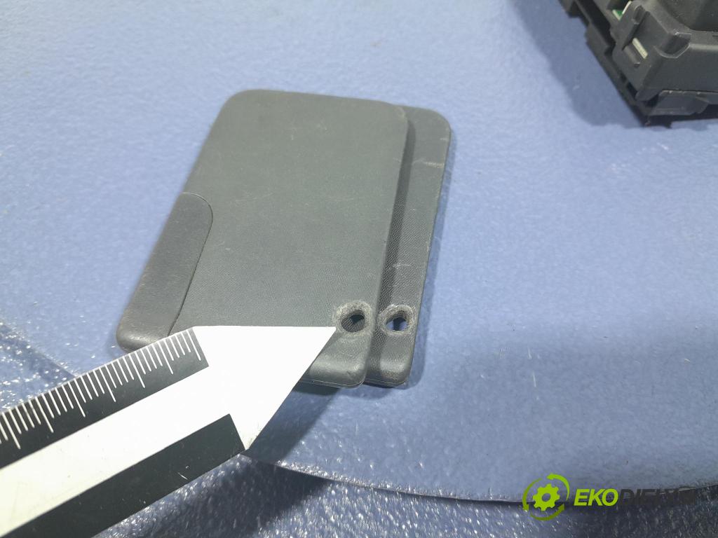 Renault Megane scenic 2006 Spínač zapaľovania: 8200125077