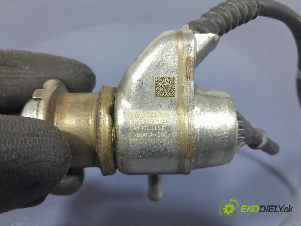 Audi Q7 2018 vstřikovač 4G0131113D