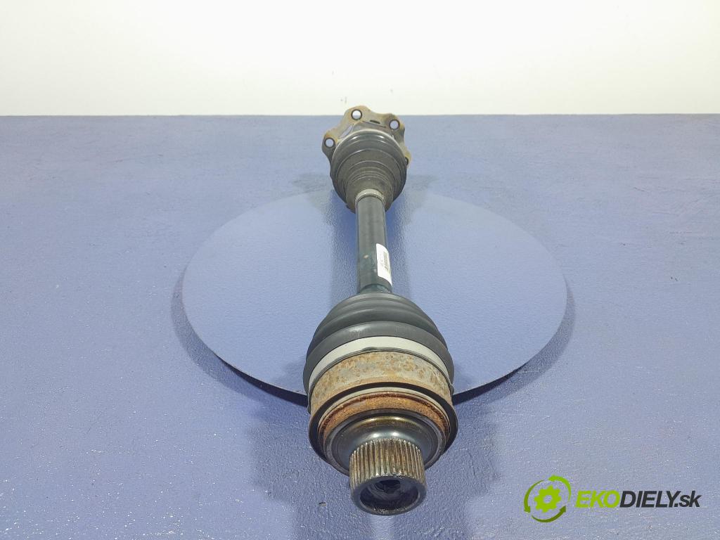 Audi Q7 2018 poloos levá před 4M0407271D