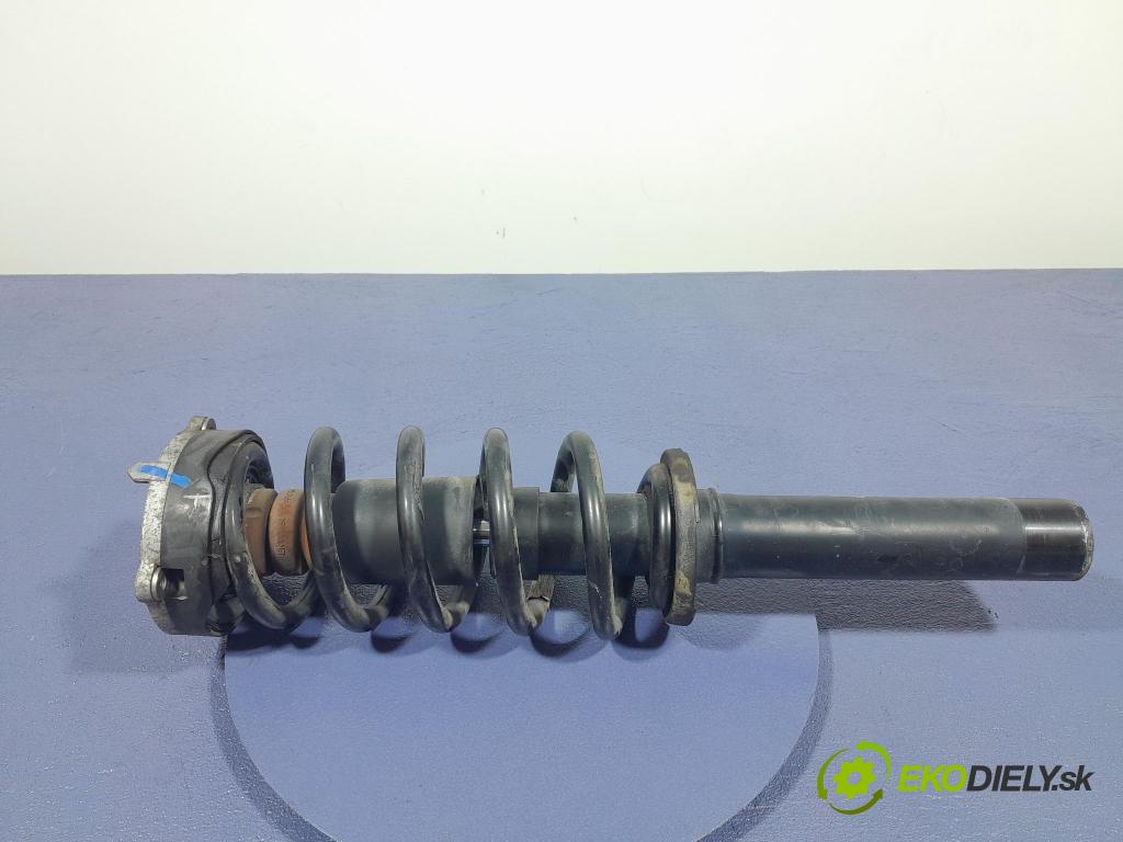 Audi Q7 2018 tlmič Predné Vľavo.: 4M0413031T