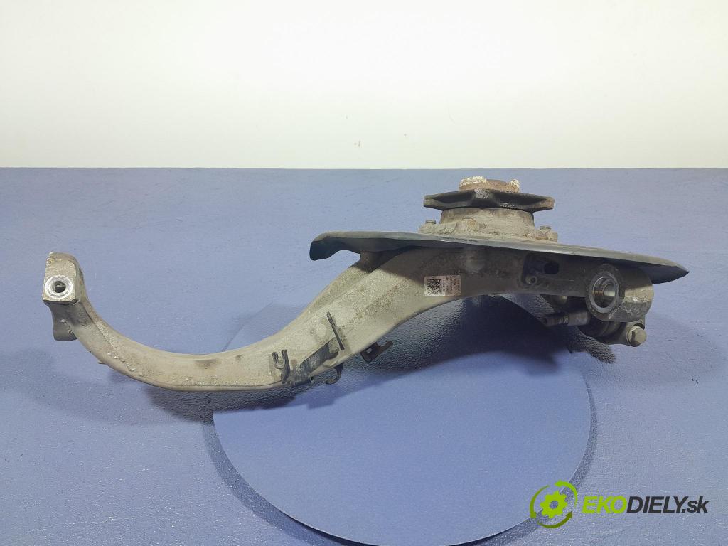 Audi Q7 2018 náboj ľavá 4M0407559