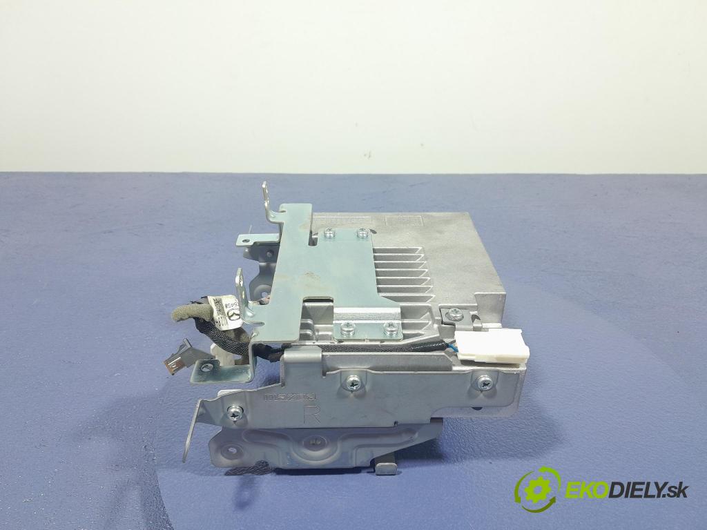 Mazda Cx-5 2017 řídící jednotka KB7W669C0C