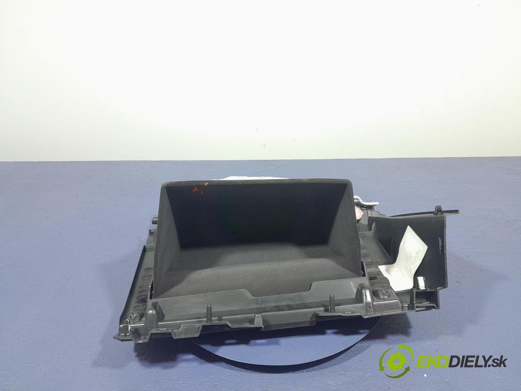 Mazda Cx-5 2017 kastlík KB7W-64261