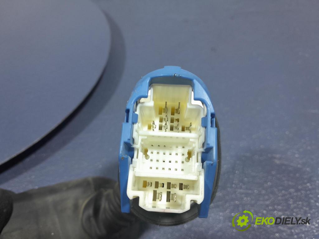 Mazda Cx-5 2017 instalace Elektrický: KB7W-PBK5458