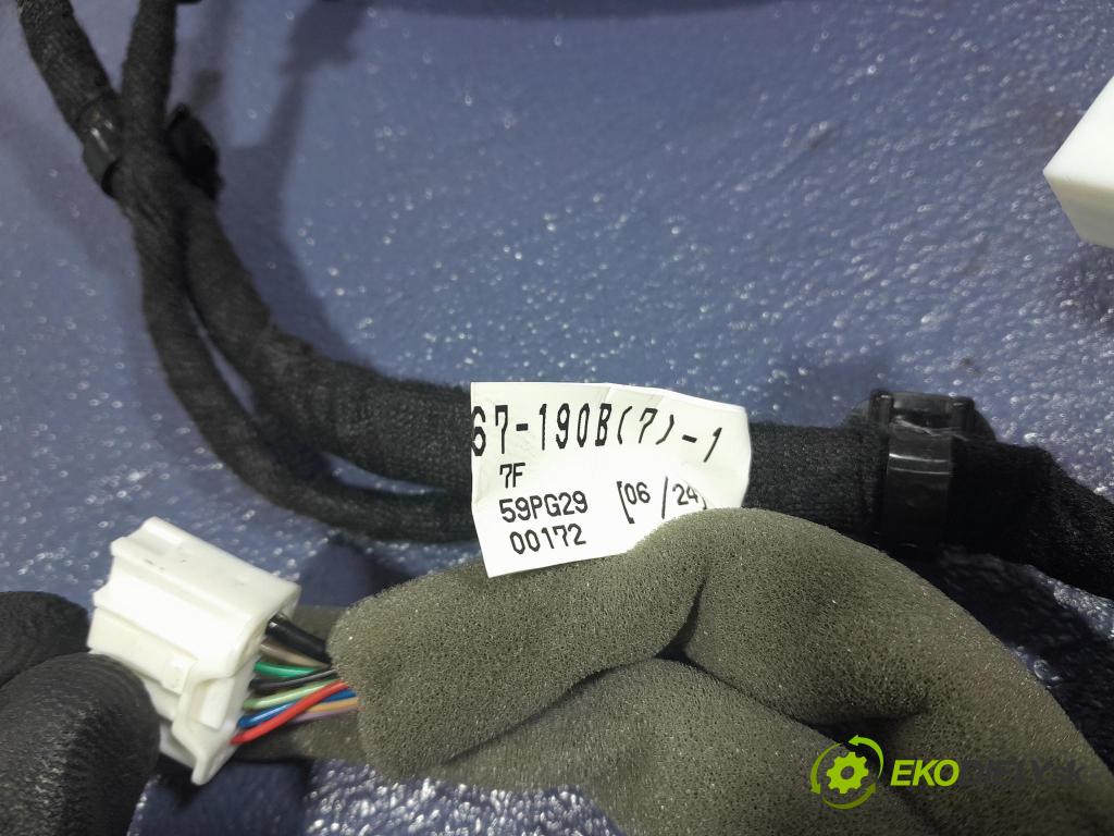 Mazda Cx-5 2017 instalace Elektrický: KB7W-PBK5458