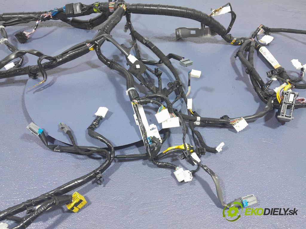 Mazda Cx-5 2017 inštalácia Elektrický: