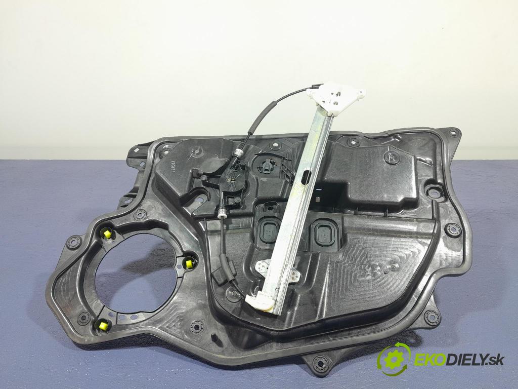 Mazda Cx-5 2017 mechanizmus okna Okná: Predné Vľavo: K3006