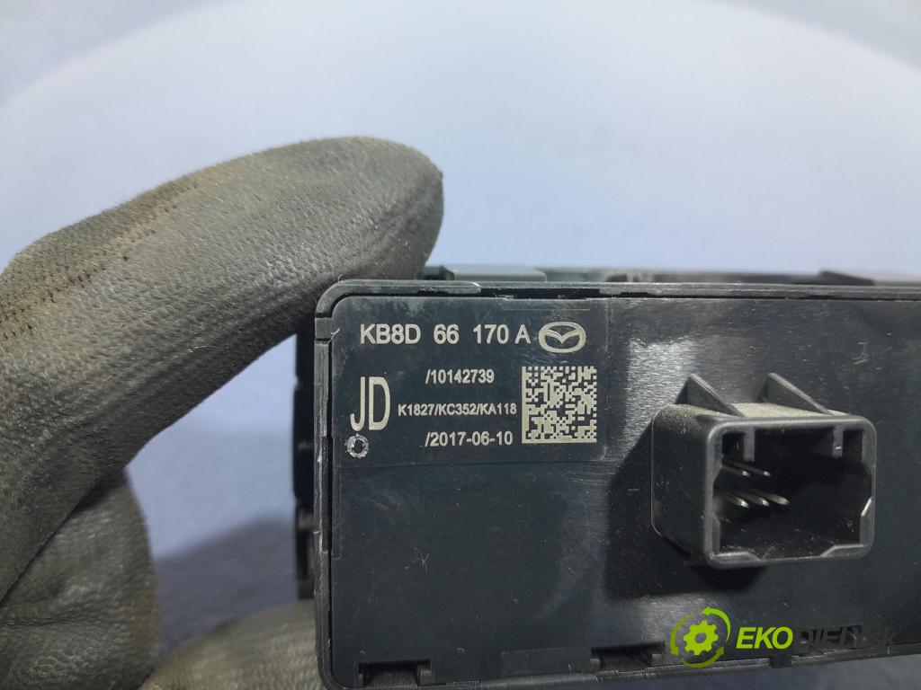 Mazda Cx-5 2017 prepínač KB8M 66 170 A