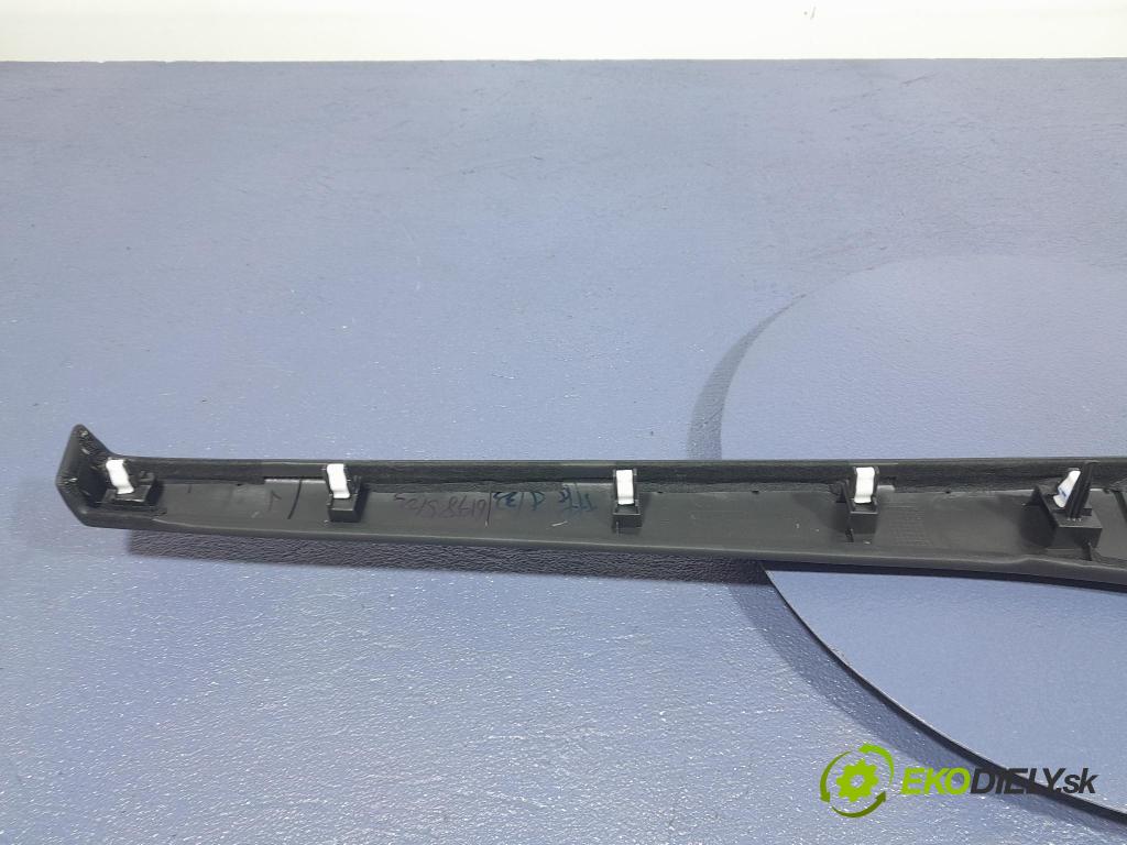 Mazda Cx-5 2017 kryt Plast: Interiéry: KB8C-55311