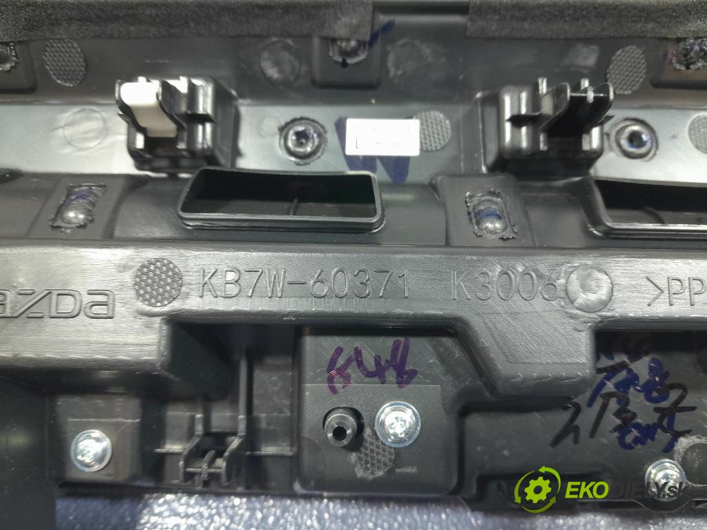 Mazda Cx-5 2017 kryt Plast: Interiéry: KB7W-60371