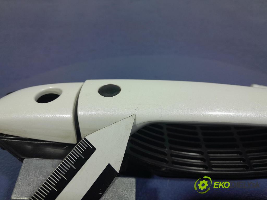 Mazda Cx-5 2017 rukoväť Predné ľavá