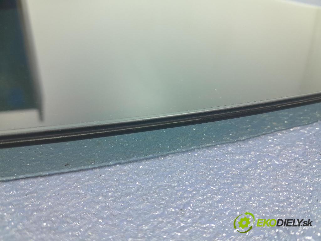 Mazda Cx-5 2017 sklo dvere Predné ľavá