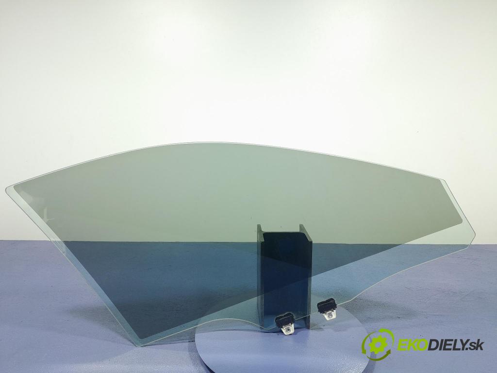 Mazda Cx-5 2017 sklo dvere Predné ľavá 