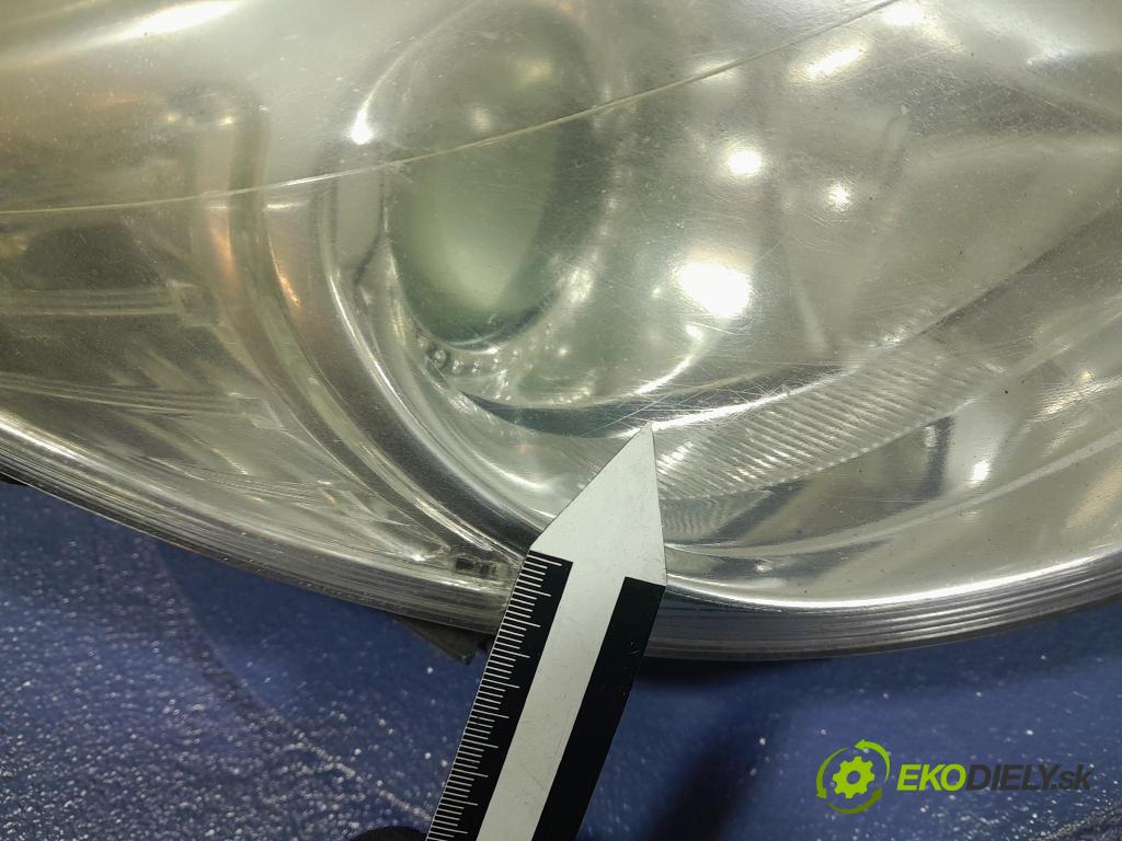 Citroen C8 2007 Reflektor: v pravo: 89007042