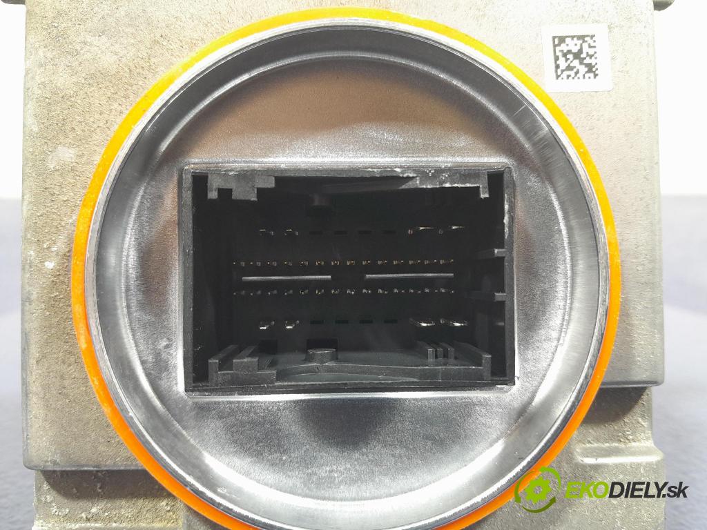 Skoda Octavia 2017 střídač: 7P5941591AD