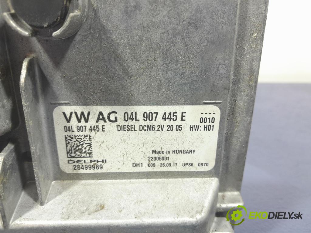 Skoda Octavia 2017 riadiaca jednotka Motor: 04L907445E