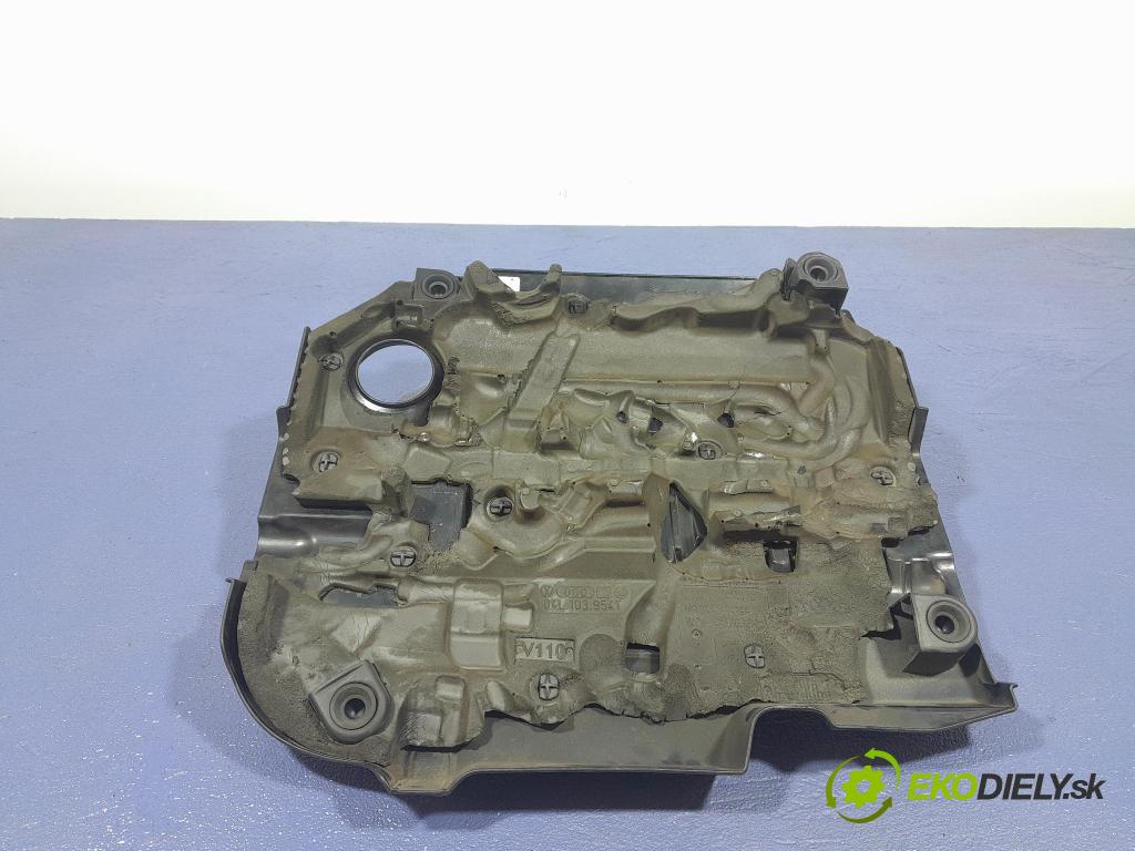 Skoda Octavia 2017 kryt Motor: 04L103925T