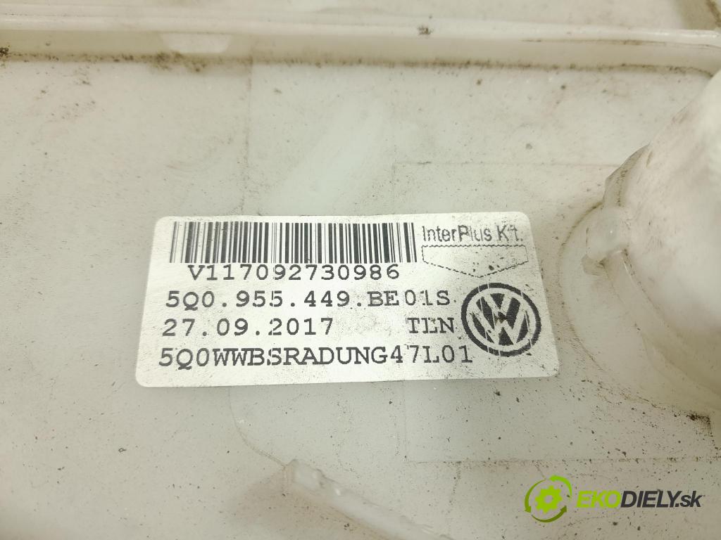 Skoda Octavia 2017 nádržka Podložka: 5Q0955449BE