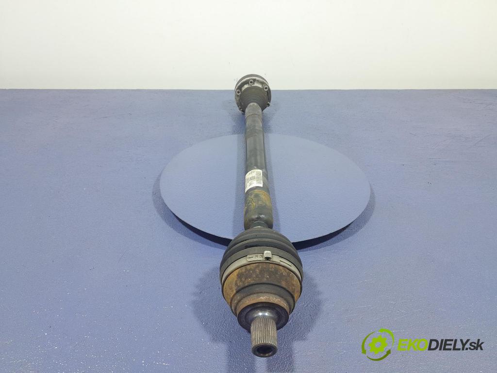 Skoda Octavia 2017 poloos Prava: Predné 1K0407272SP