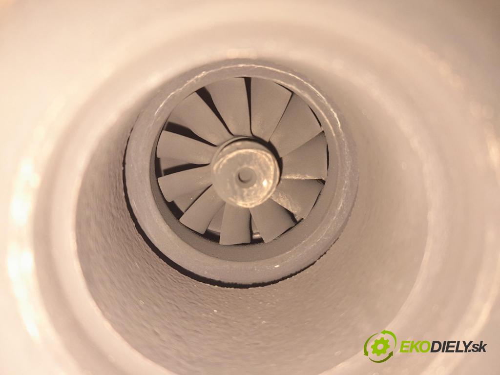 Skoda Octavia 2017 Turbo-kompresor: 04L253020A