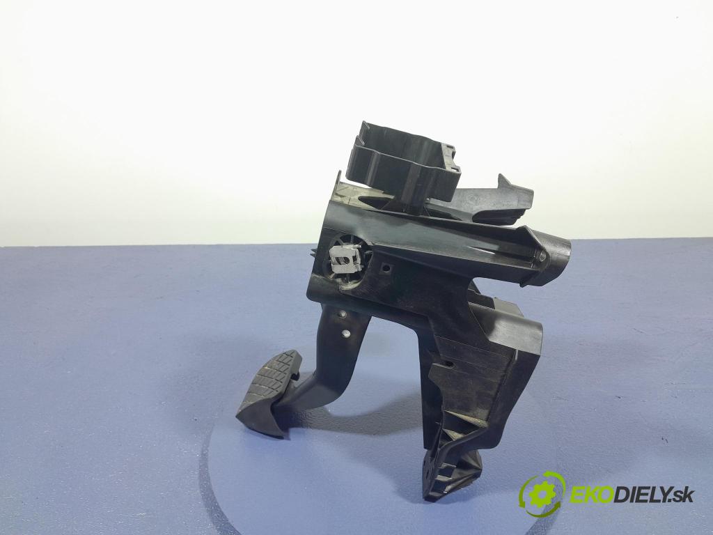 Skoda Octavia 2017 pedále 5Q1723058BN