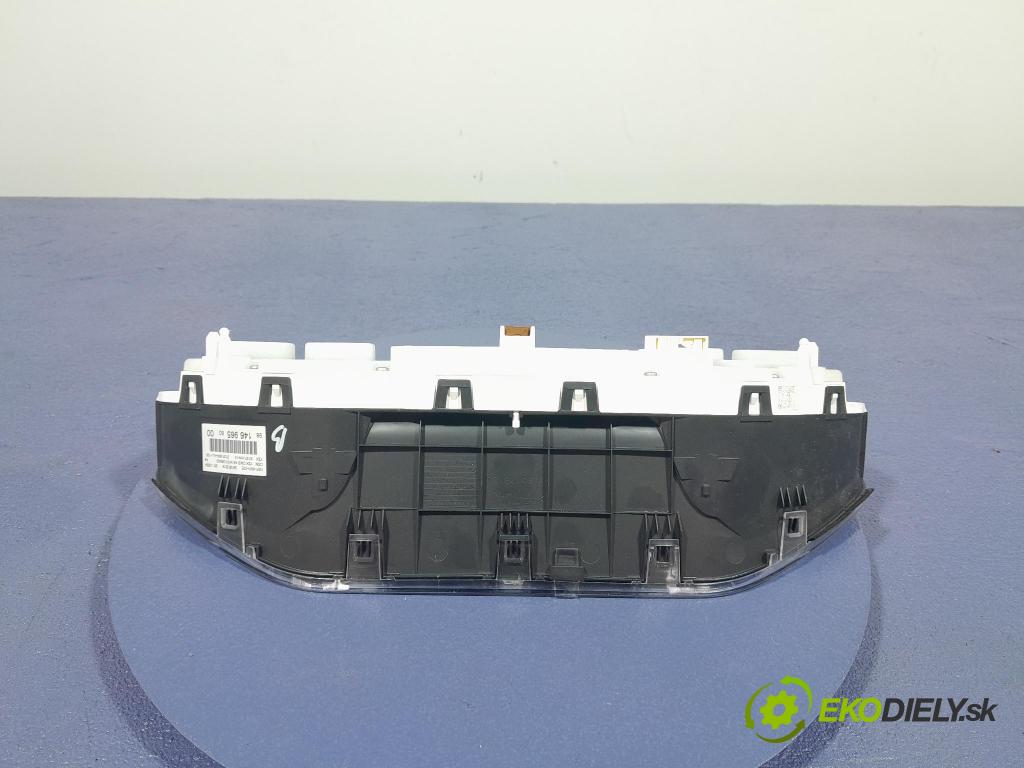 Peugeot 208 2016 Přístrojová deska 9814696580