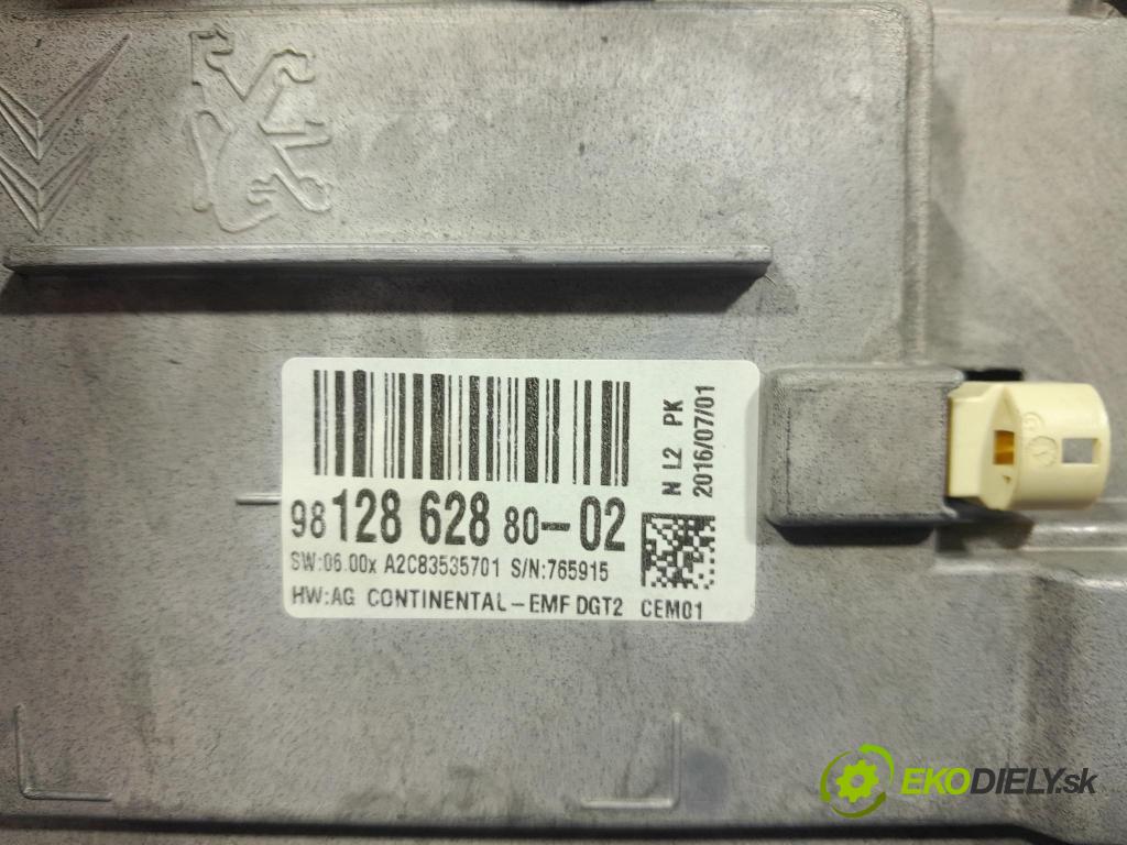 Peugeot 208 2016 displej Radio / GPS 9812862880