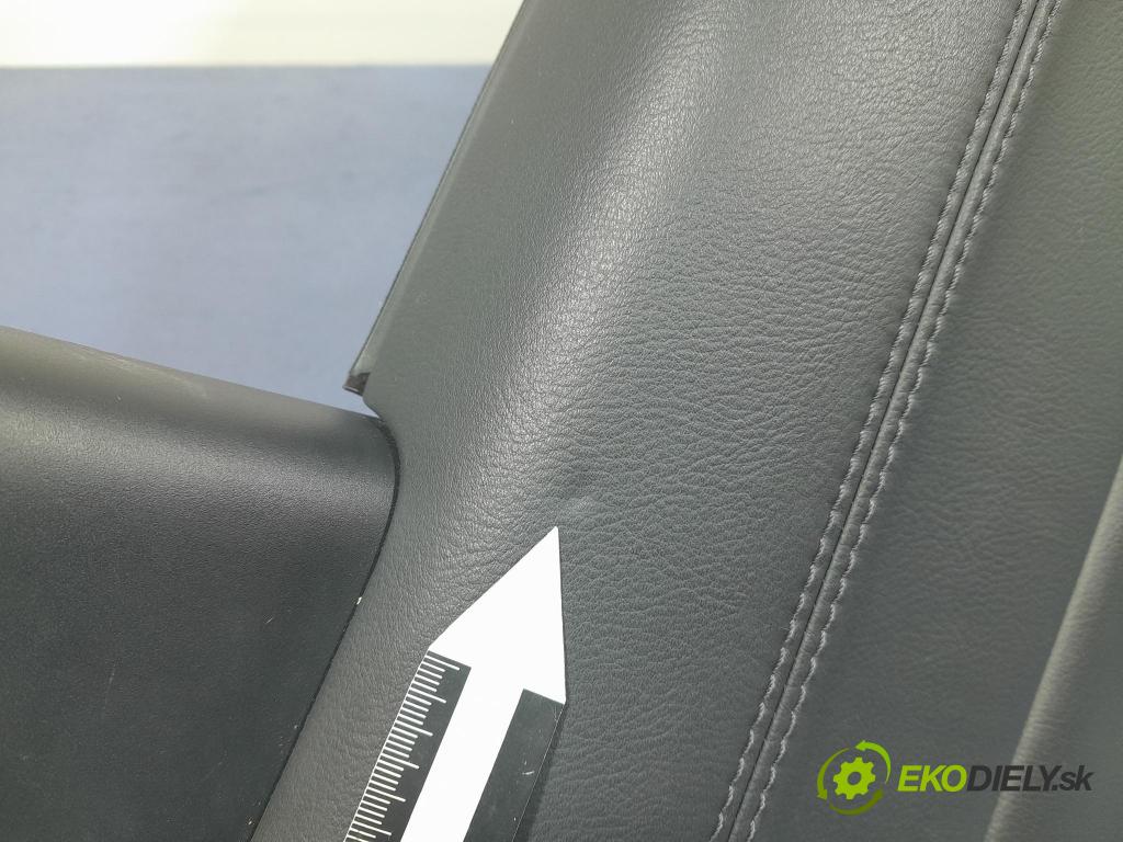 Mazda Cx-5 2017 Tapacír: dveře Zad: levá