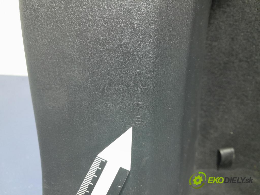 Mazda Cx-5 2017 Tapacír: kufr K123-68870