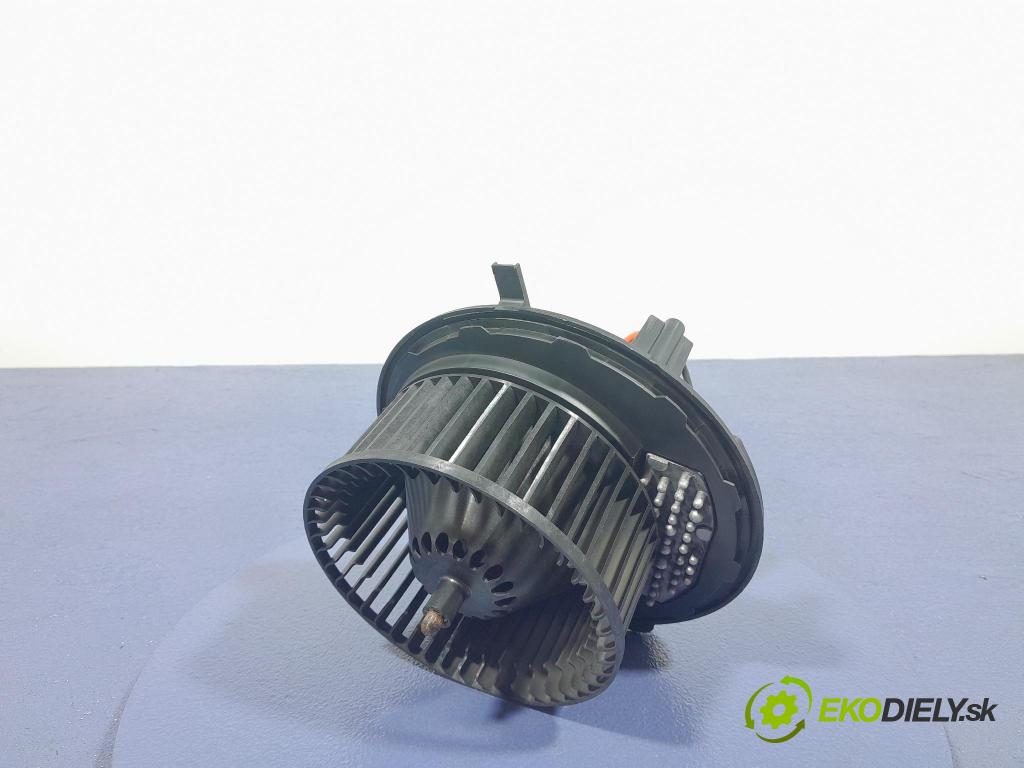 Skoda Octavia 2017 ventilátor Vzduch: 87256